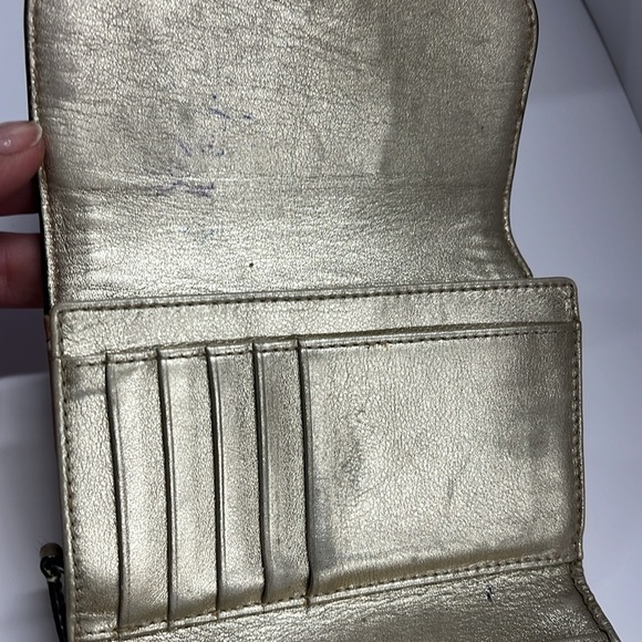 Coach Tri Fold Cream Gold Leather Snap Wallet - Picture 11 of 11